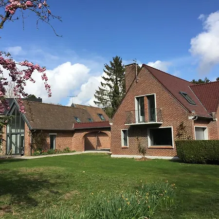 Casa de hóspedes Le Domaine Des Loups Souchez