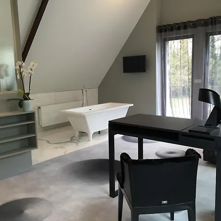 Maison d'hôtes Le Domaine Des Loups *
